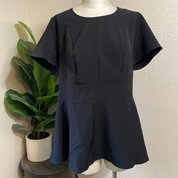 LANE Bryant black short sleeve peplum top - Picture 4 of 16
